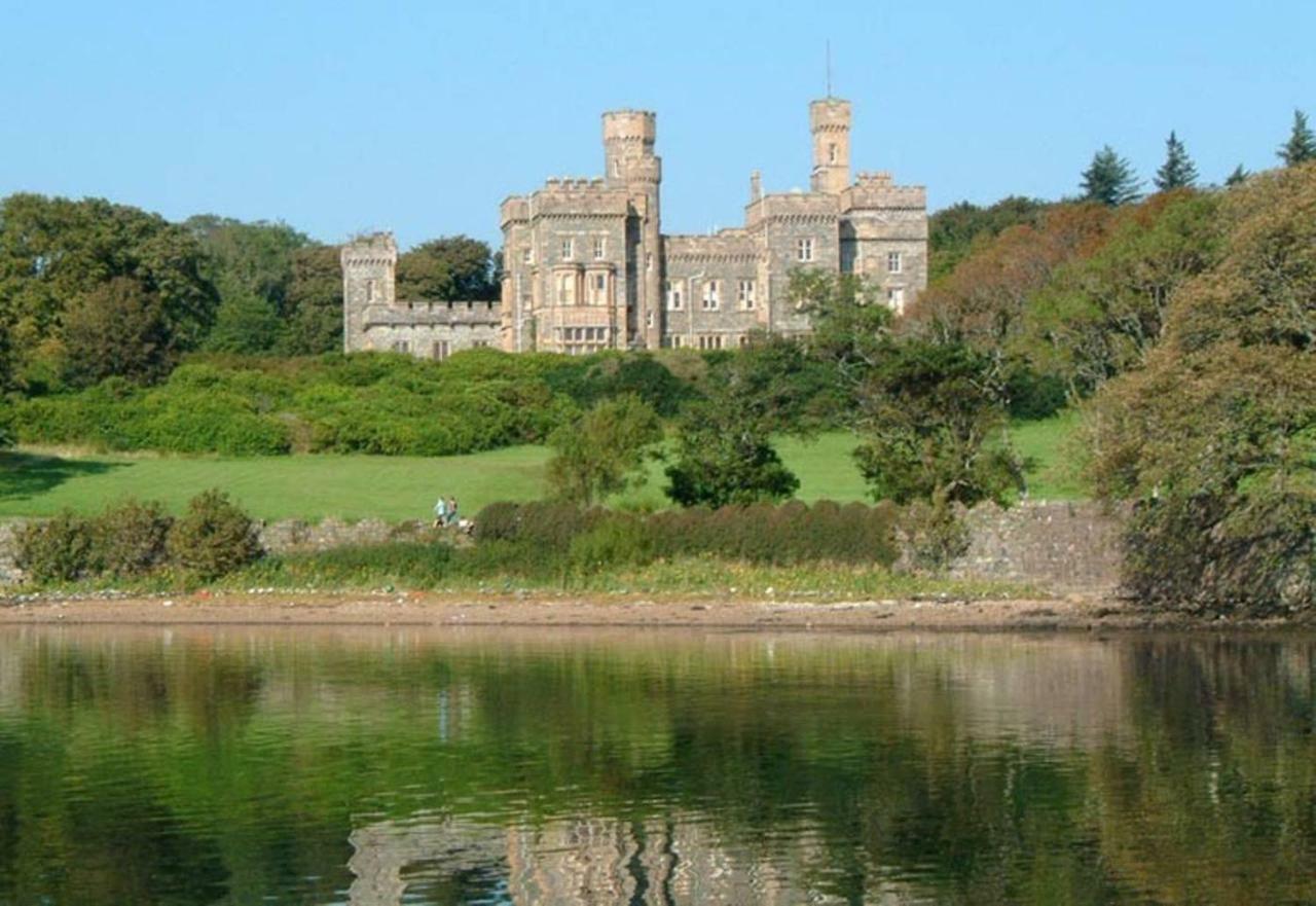 Stornoway Self Catering Apartment Екстериор снимка