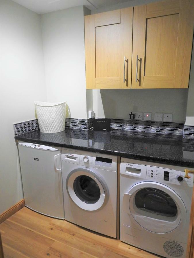Stornoway Self Catering Apartment Екстериор снимка