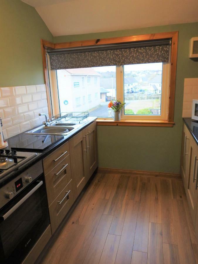 Stornoway Self Catering Apartment Екстериор снимка