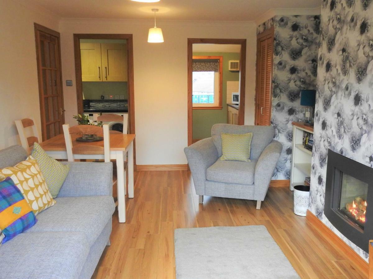 Stornoway Self Catering Apartment Екстериор снимка